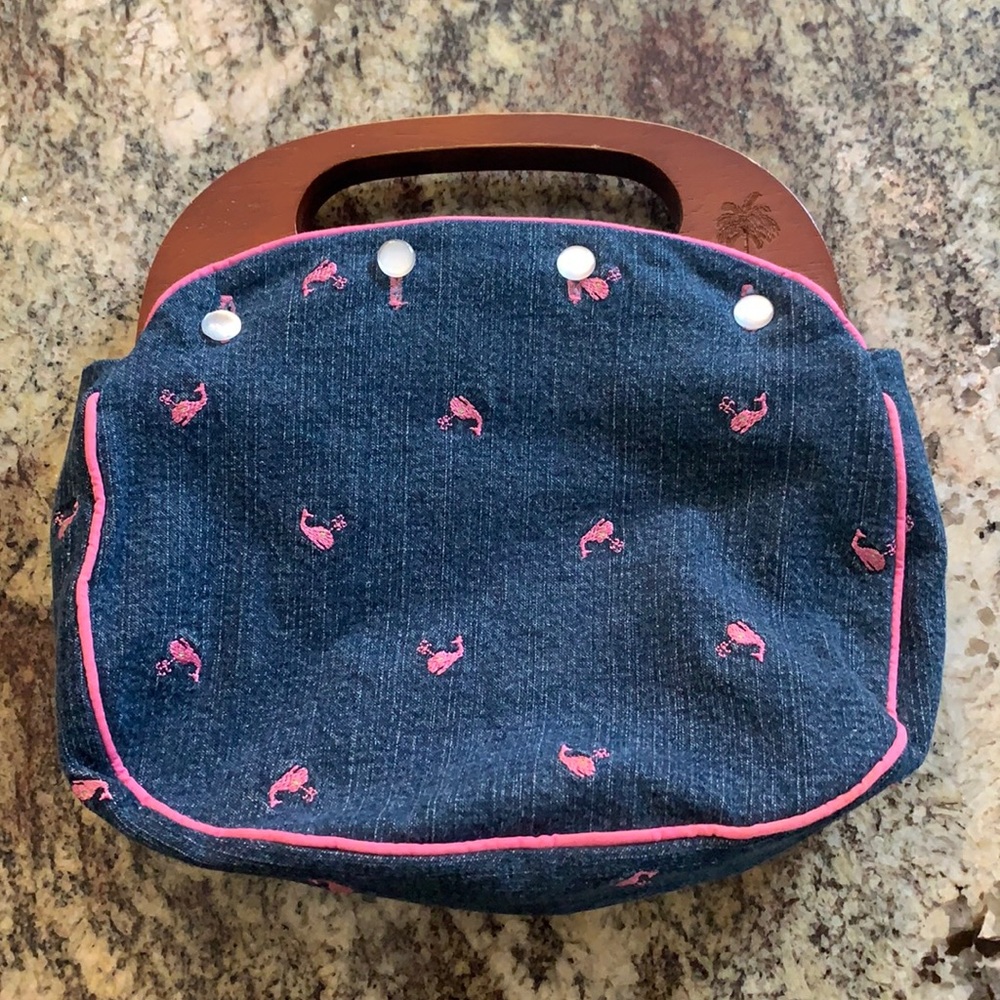 Reversible wooden handle Lilly Pulitzer handbag
